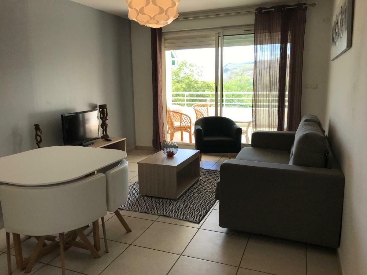 Meuble Homard Avec Jacuzzi Et Vue Mer แซ็งต์-จีลส์-เลส์-แบ็งส์ ภายนอก รูปภาพ